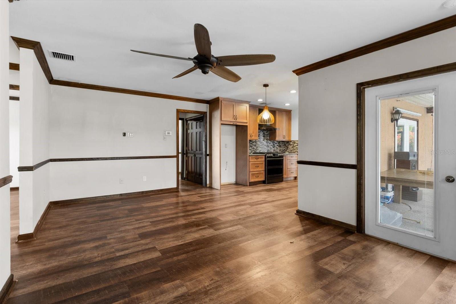 614 SE PRINEVILLE ST, PORT ST LUCIE, FL, 34983