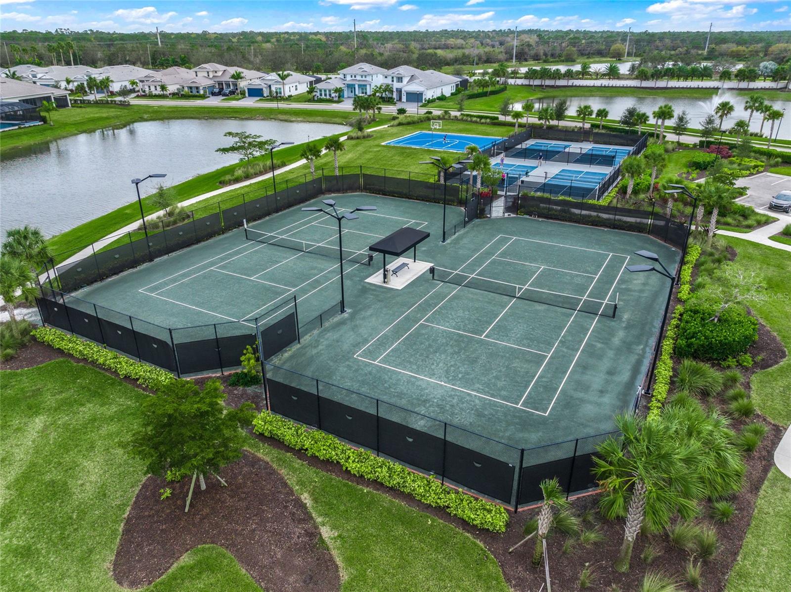 8358 REDONDA LOOP, LAKEWOOD RANCH, FL, 34202