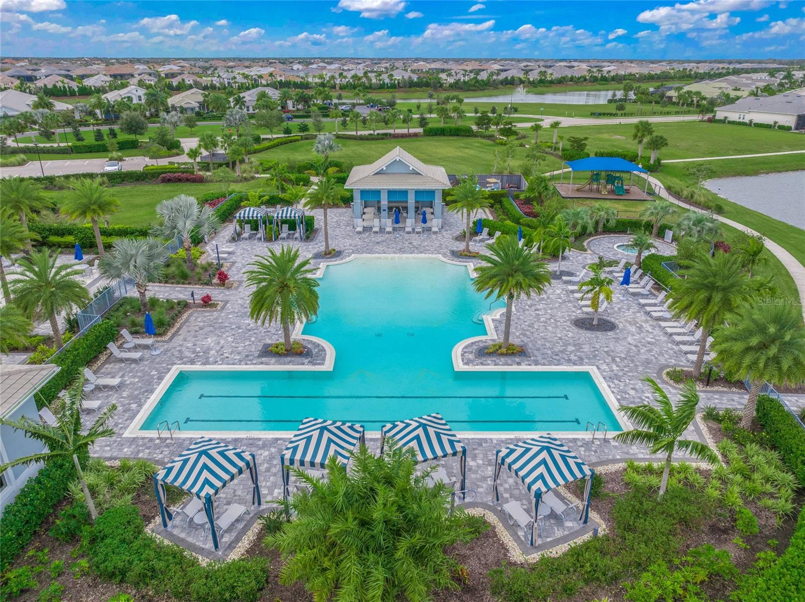8358 REDONDA LOOP, LAKEWOOD RANCH, FL, 34202