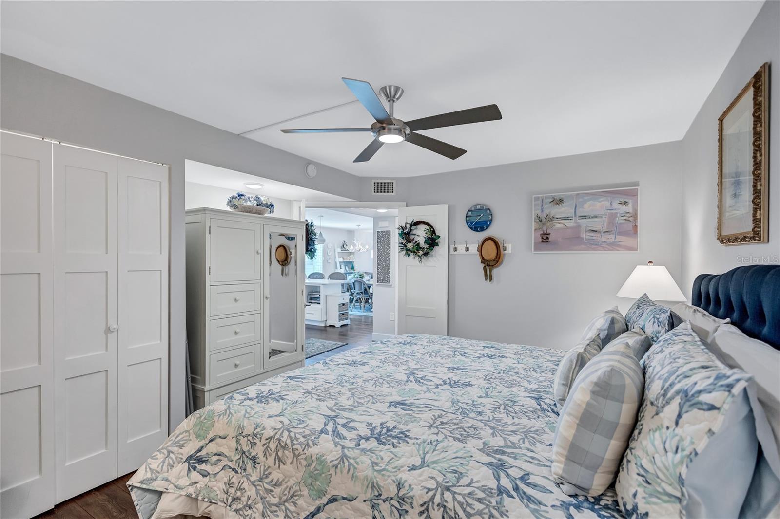 20 WHISPERING SANDS DR #306, SARASOTA, FL, 34242