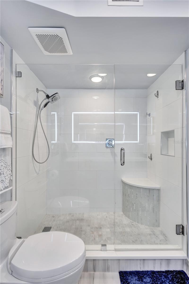 20 WHISPERING SANDS DR #306, SARASOTA, FL, 34242