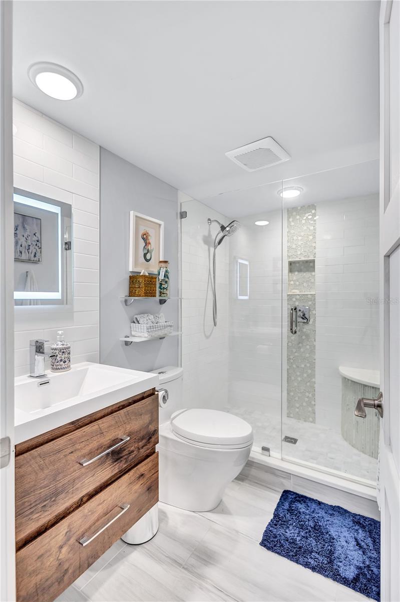 20 WHISPERING SANDS DR #306, SARASOTA, FL, 34242