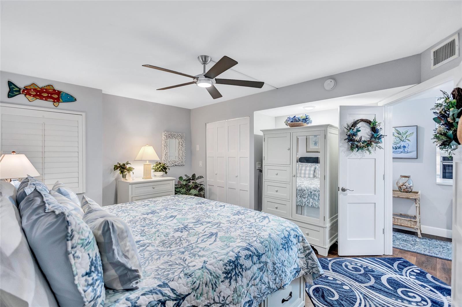 20 WHISPERING SANDS DR #306, SARASOTA, FL, 34242