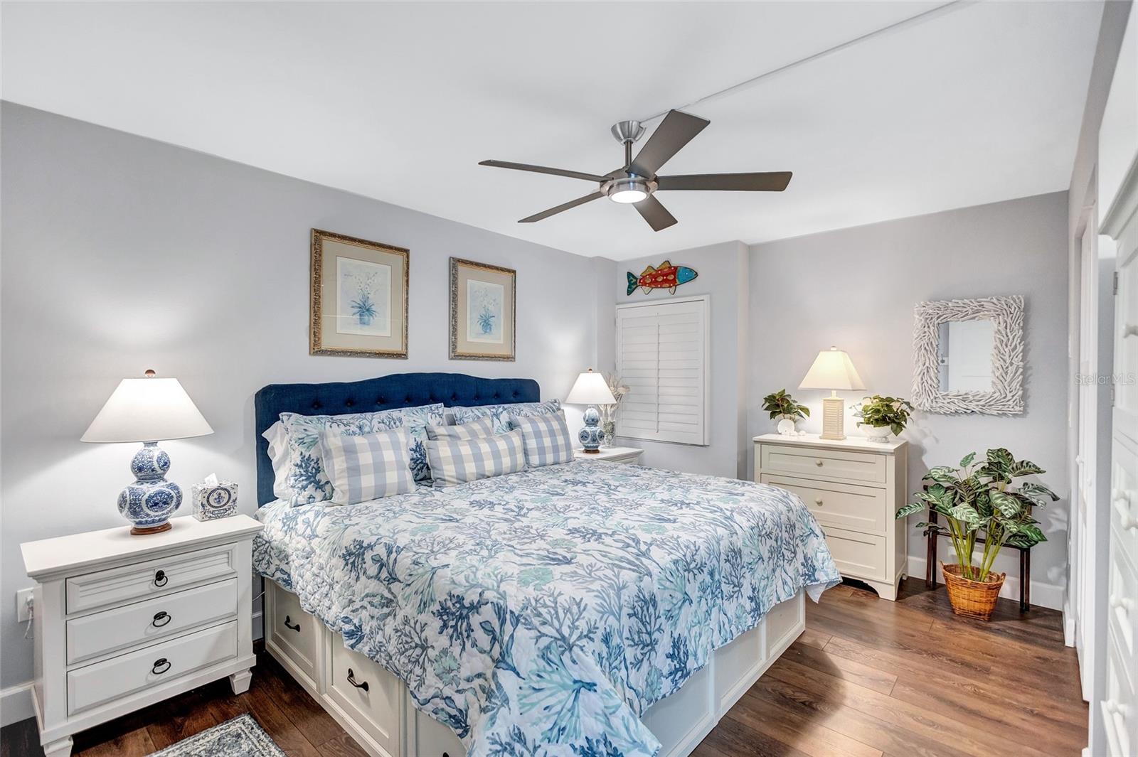 20 WHISPERING SANDS DR #306, SARASOTA, FL, 34242