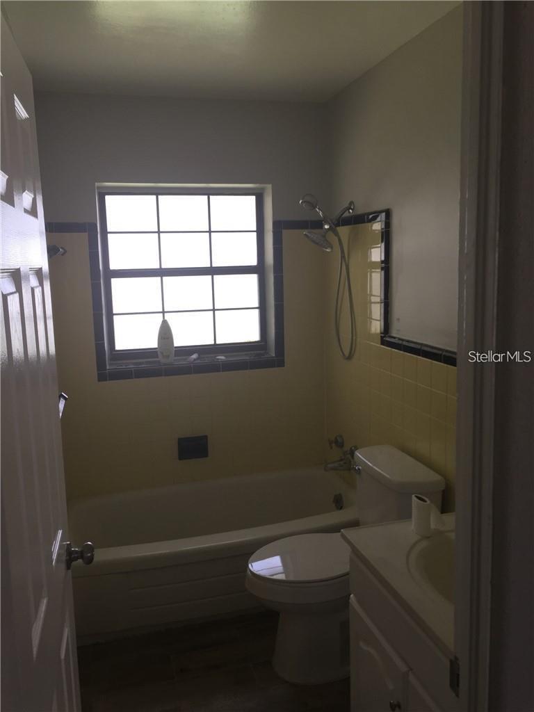 420 MOUNT VERNON CT, EUSTIS, FL, 32726