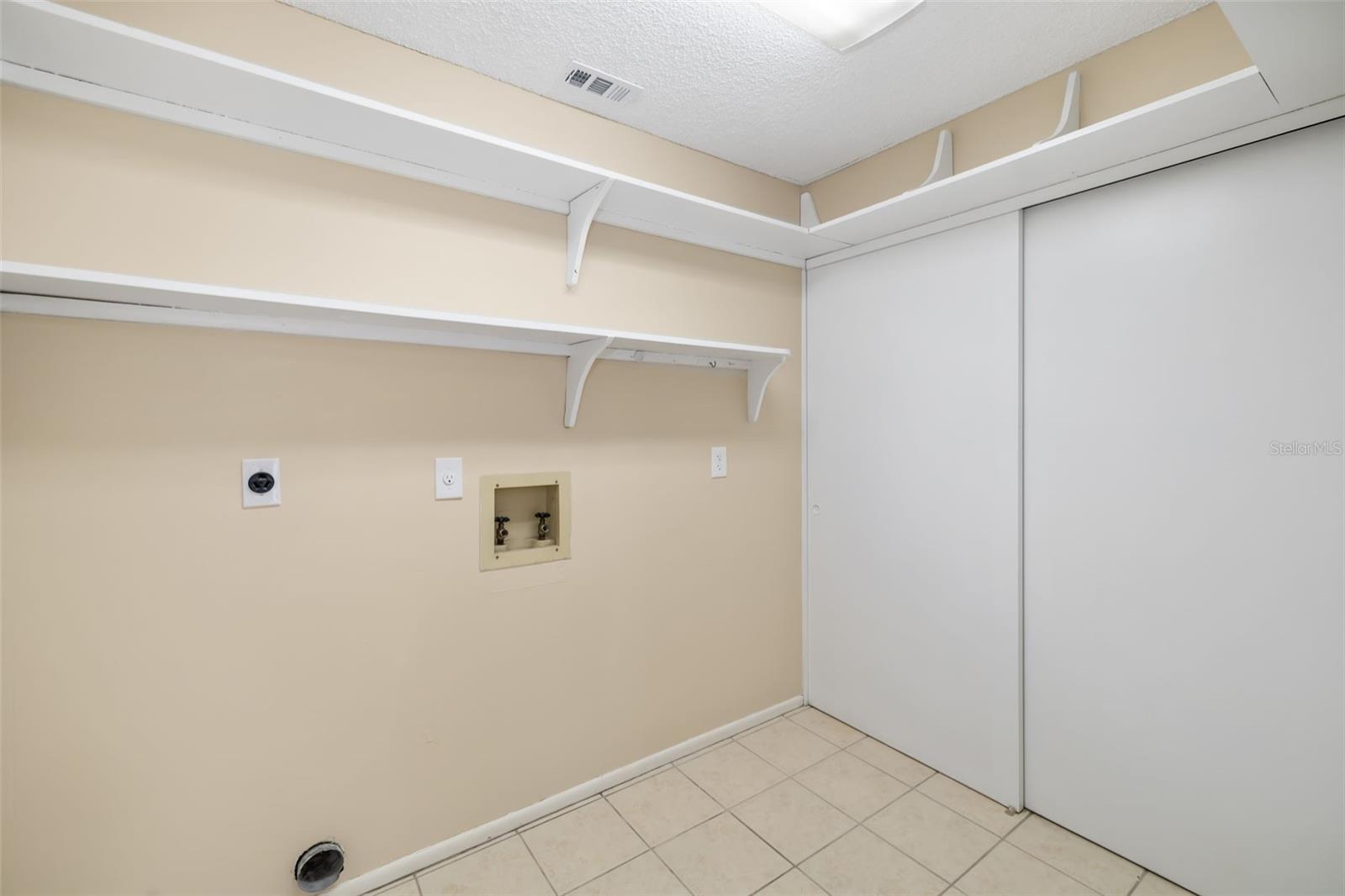 2925 29TH AVE W, BRADENTON, FL, 34205