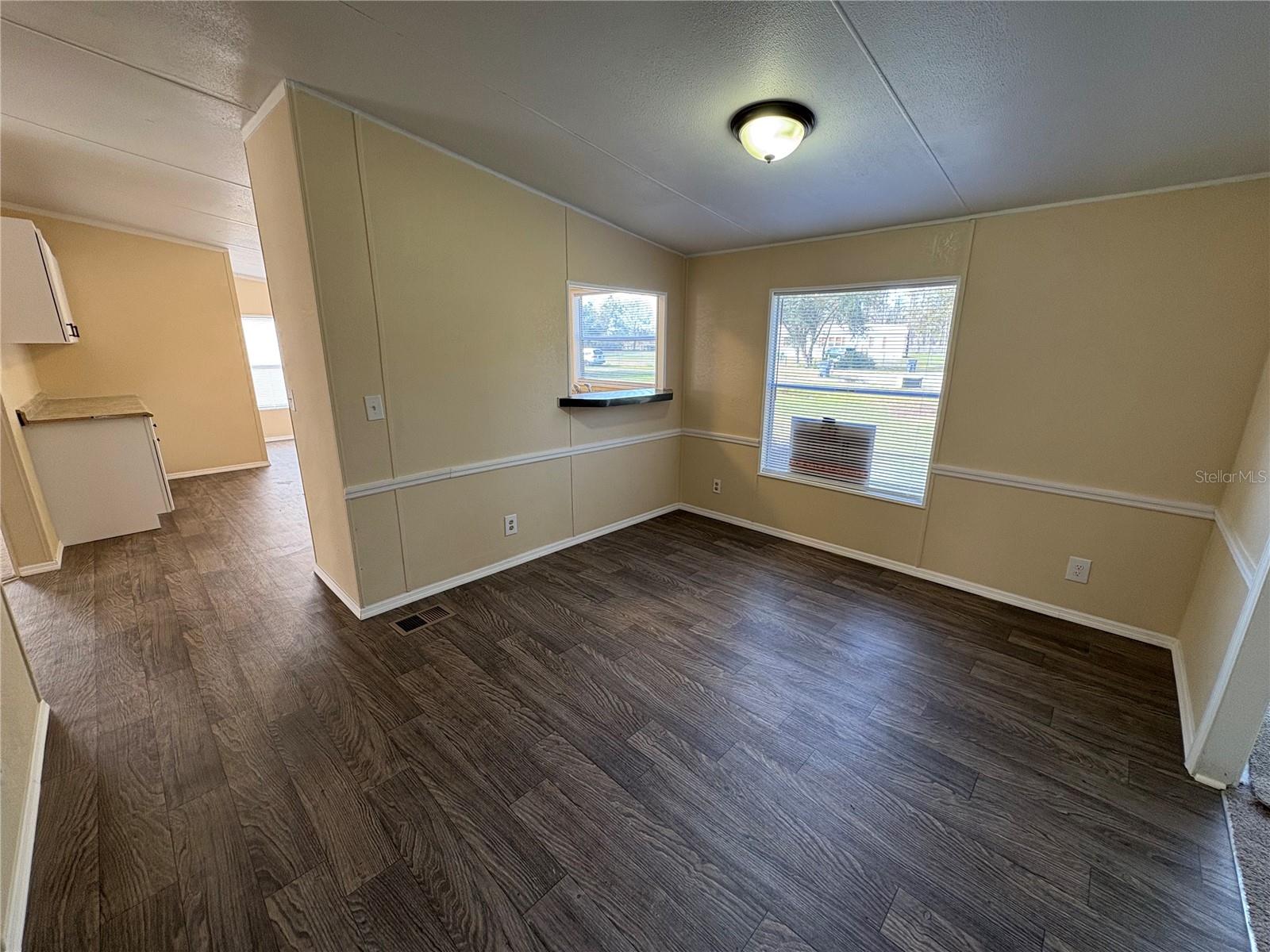 8715 PINE TREE DR, LAKELAND, FL, 33809