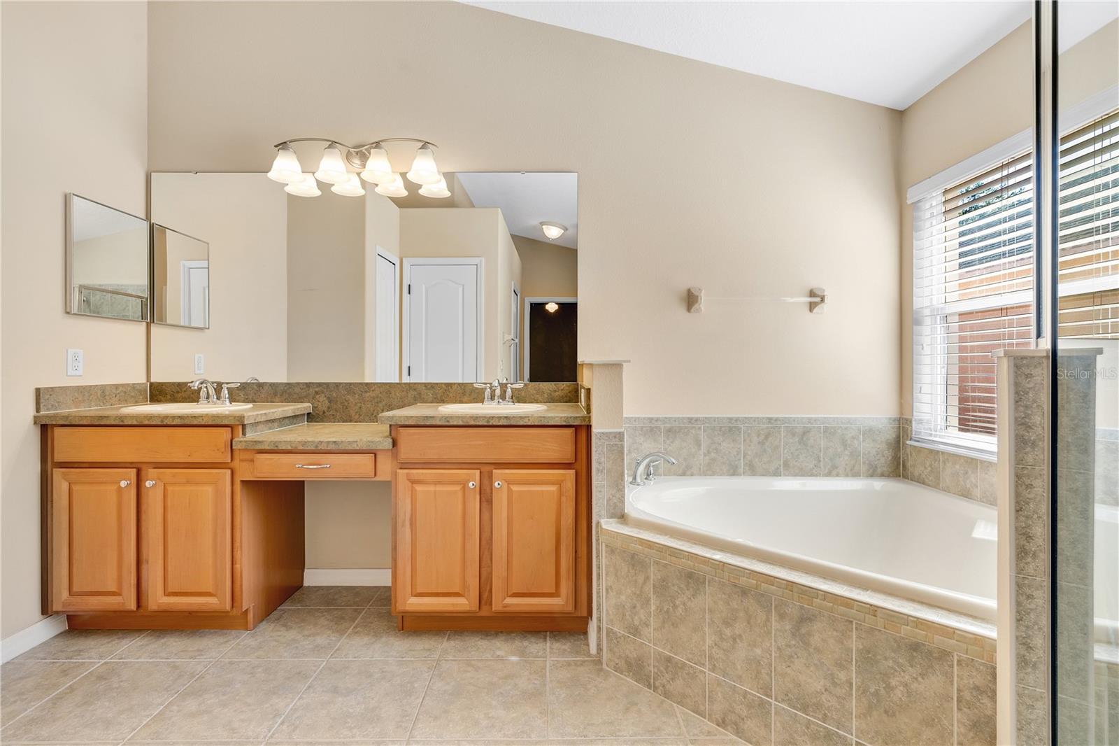 140 GLADESDOWN CT, DELAND, FL, 32724