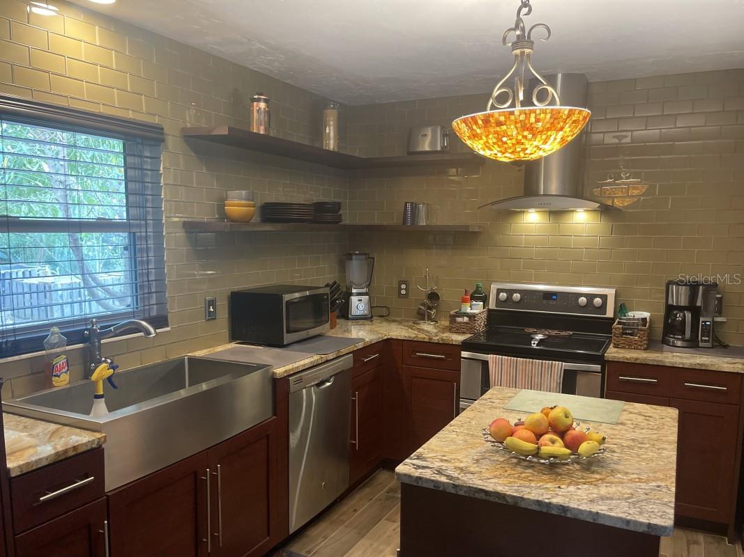 4711 NW 29TH AVE, GAINESVILLE, FL, 32606
