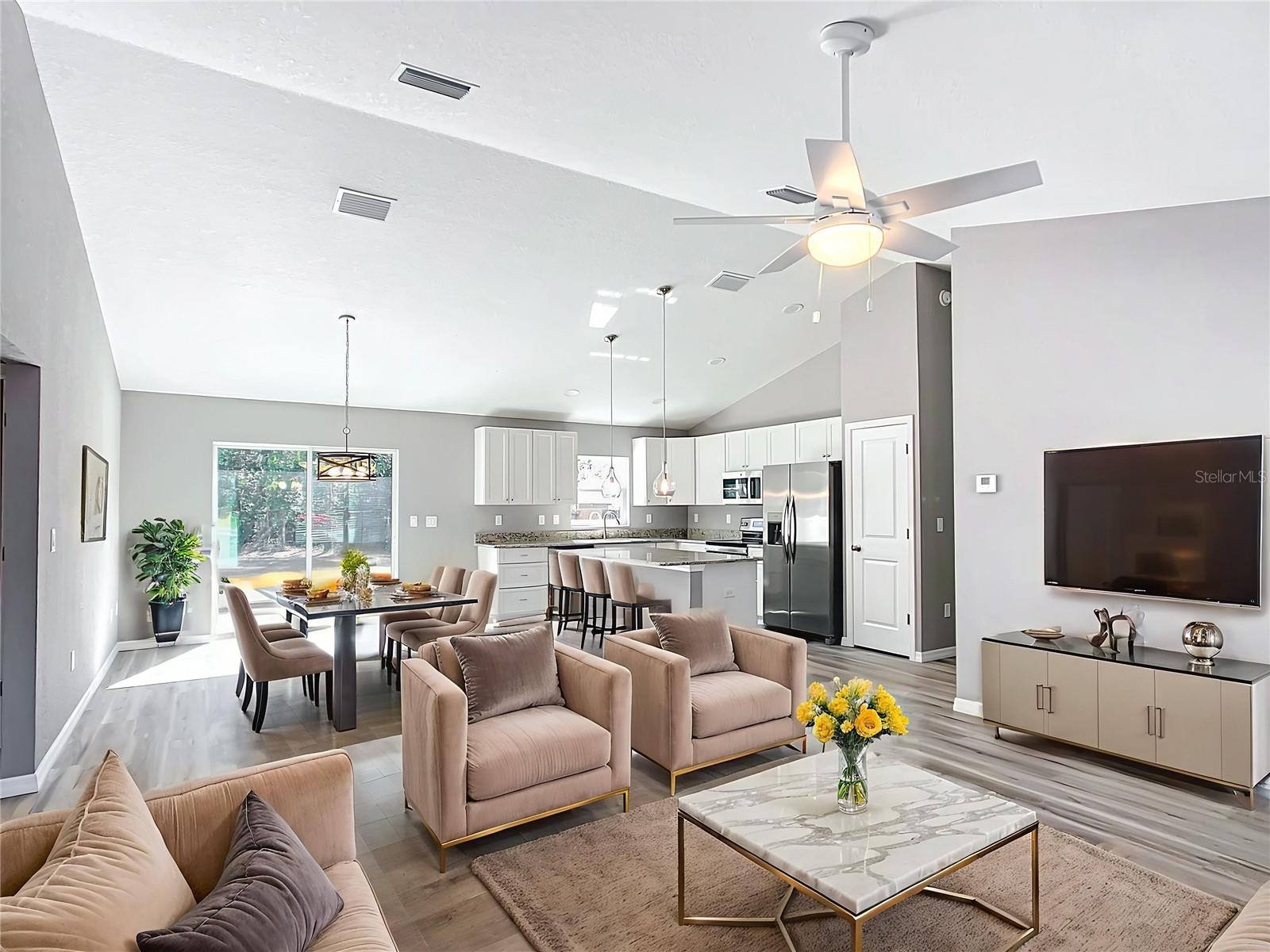 201 LOCUST RD, OCALA, FL, 34472