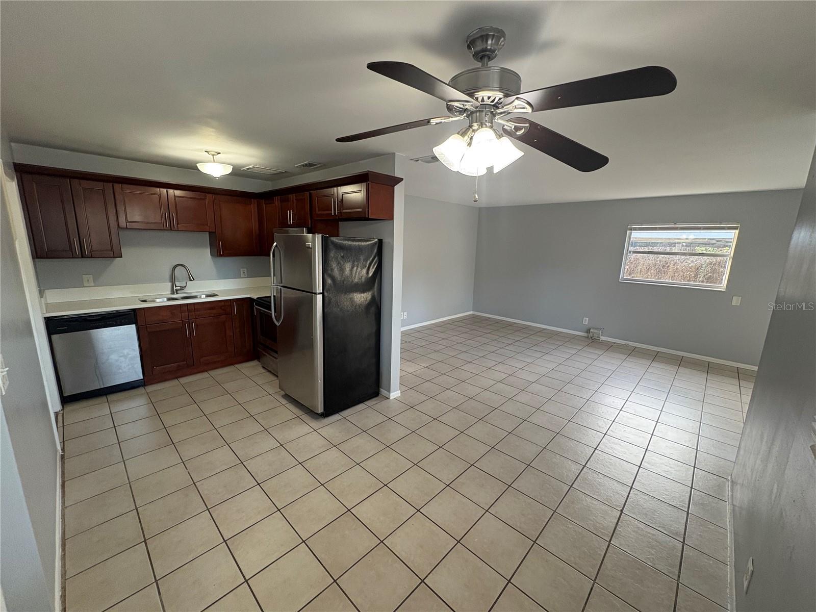 6804 S WALL ST, TAMPA, FL, 33616