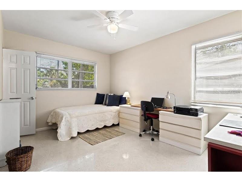 2000 CRAFT LN, SARASOTA, FL, 34239
