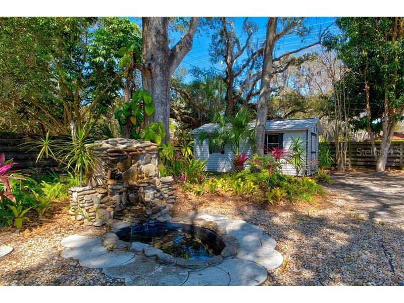 2000 CRAFT LN, SARASOTA, FL, 34239