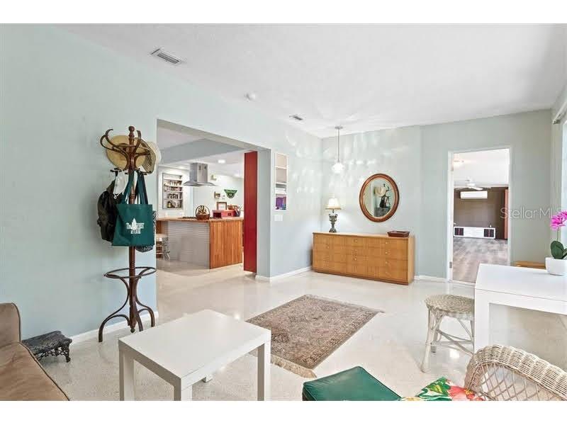2000 CRAFT LN, SARASOTA, FL, 34239