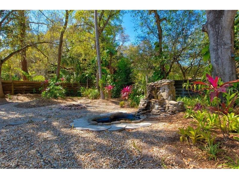 2000 CRAFT LN, SARASOTA, FL, 34239