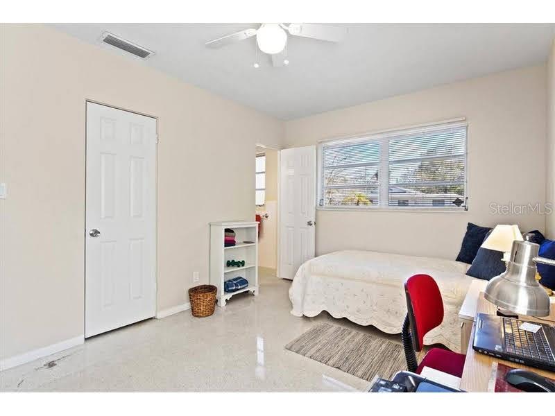 2000 CRAFT LN, SARASOTA, FL, 34239