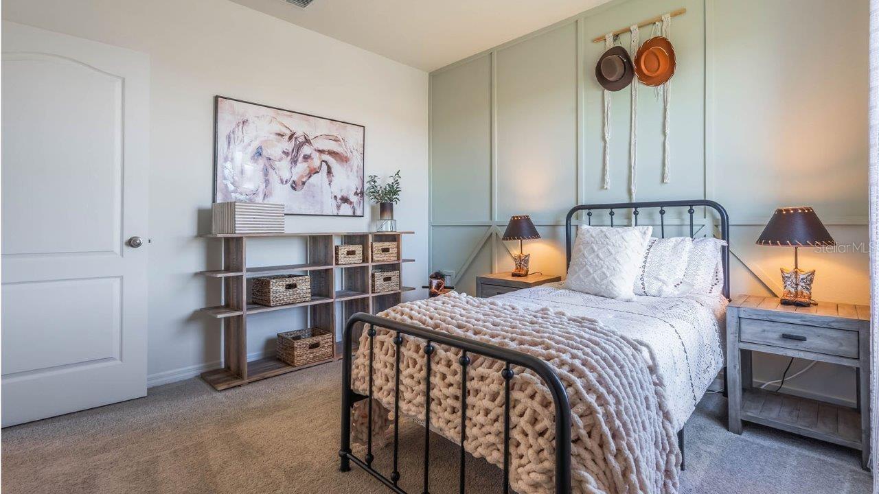 2977 MOULIN RD, DAVENPORT, FL, 33837