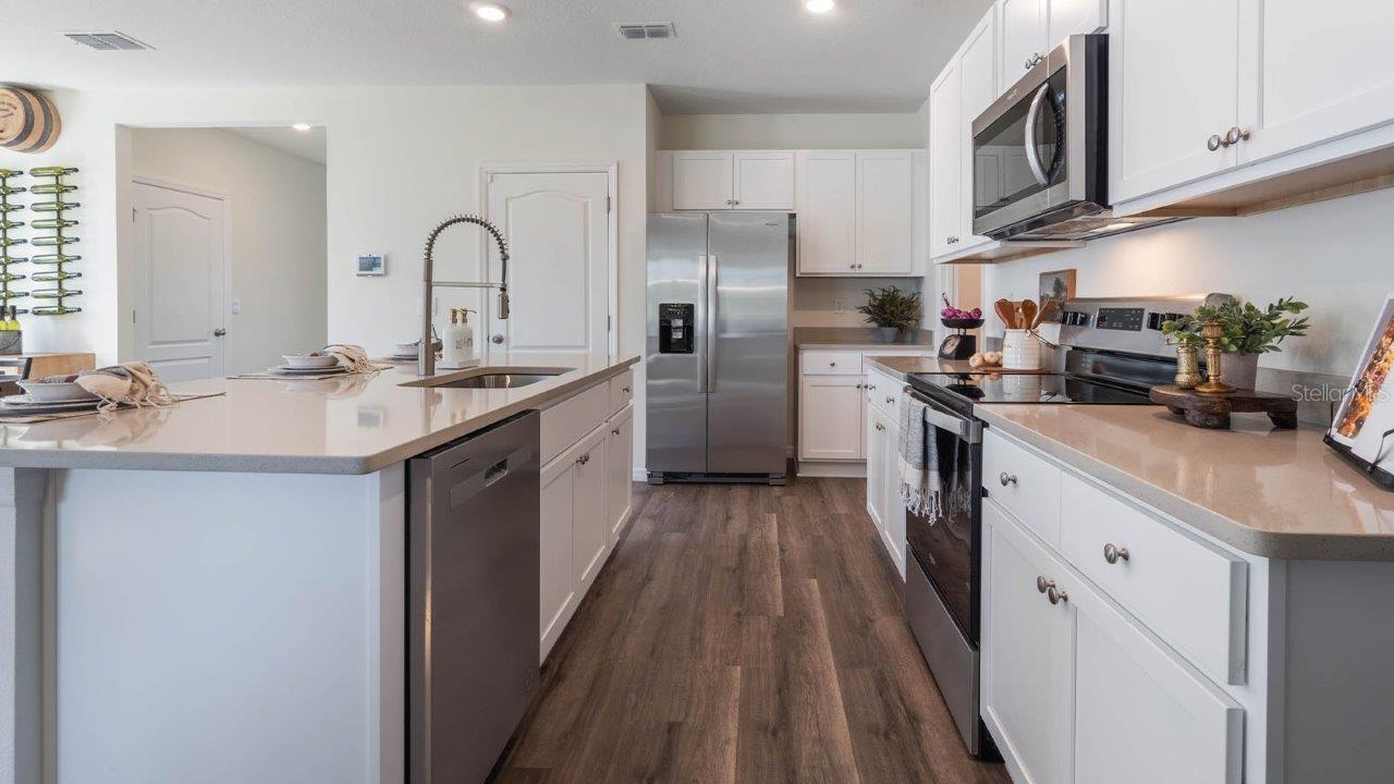 2977 MOULIN RD, DAVENPORT, FL, 33837