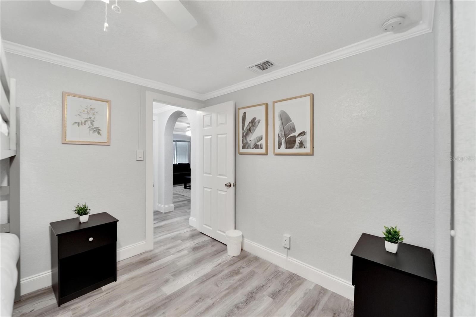 2622 E GENESEE ST, TAMPA, FL, 33610