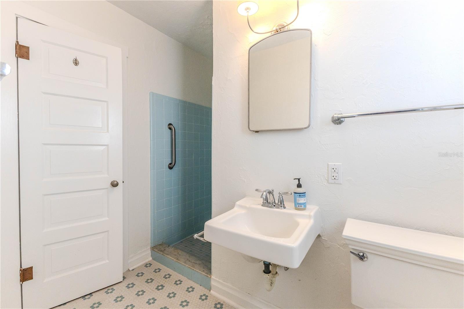 116 23RD ST W, BRADENTON, FL, 34205