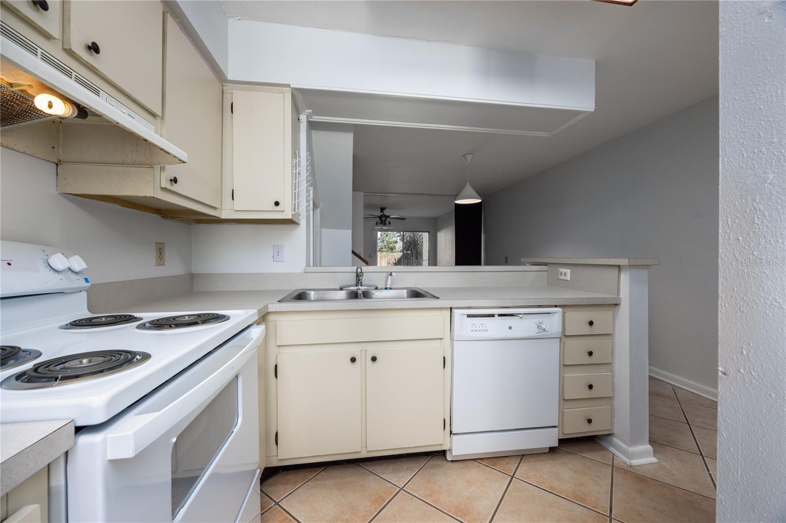 4411 SW 34TH ST #403, GAINESVILLE, FL, 32608