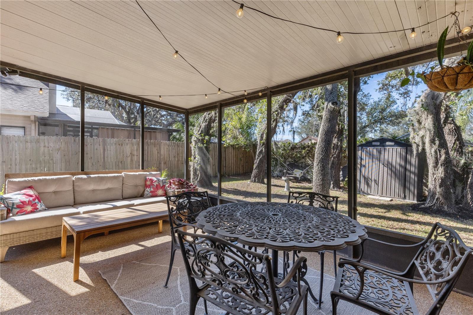 3911 PENROD LN, VALRICO, FL, 33596