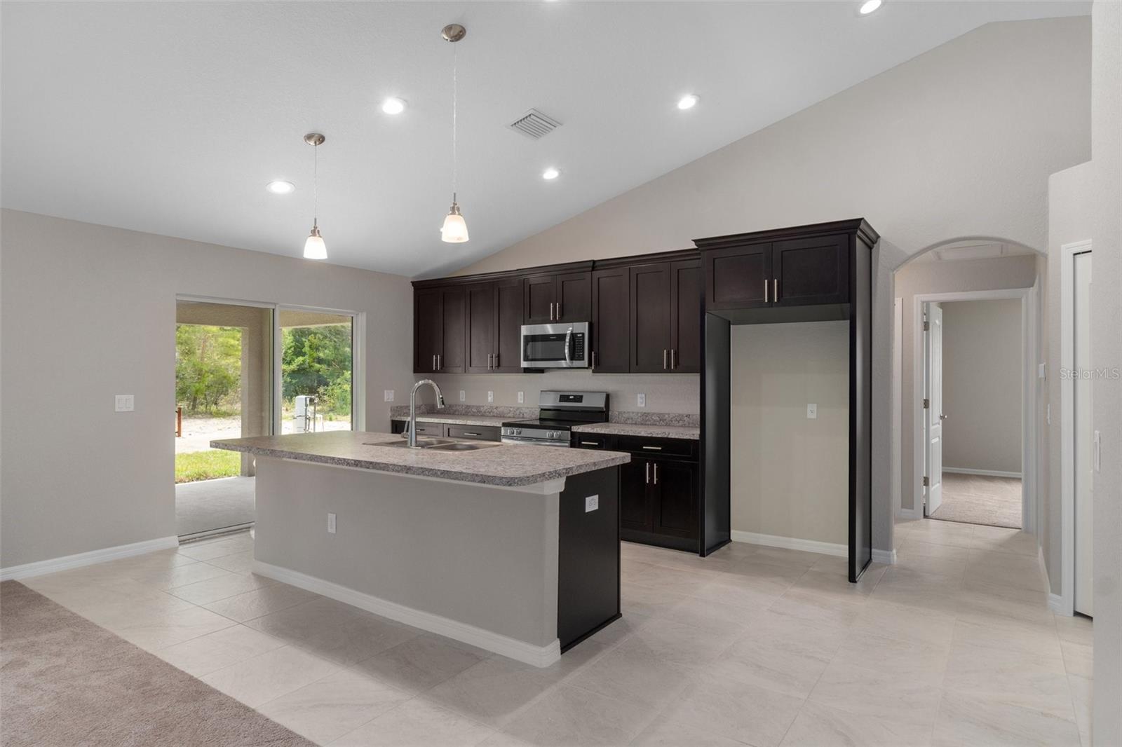 6846 N PAVILION LOOP, CITRUS SPRINGS, FL, 34433