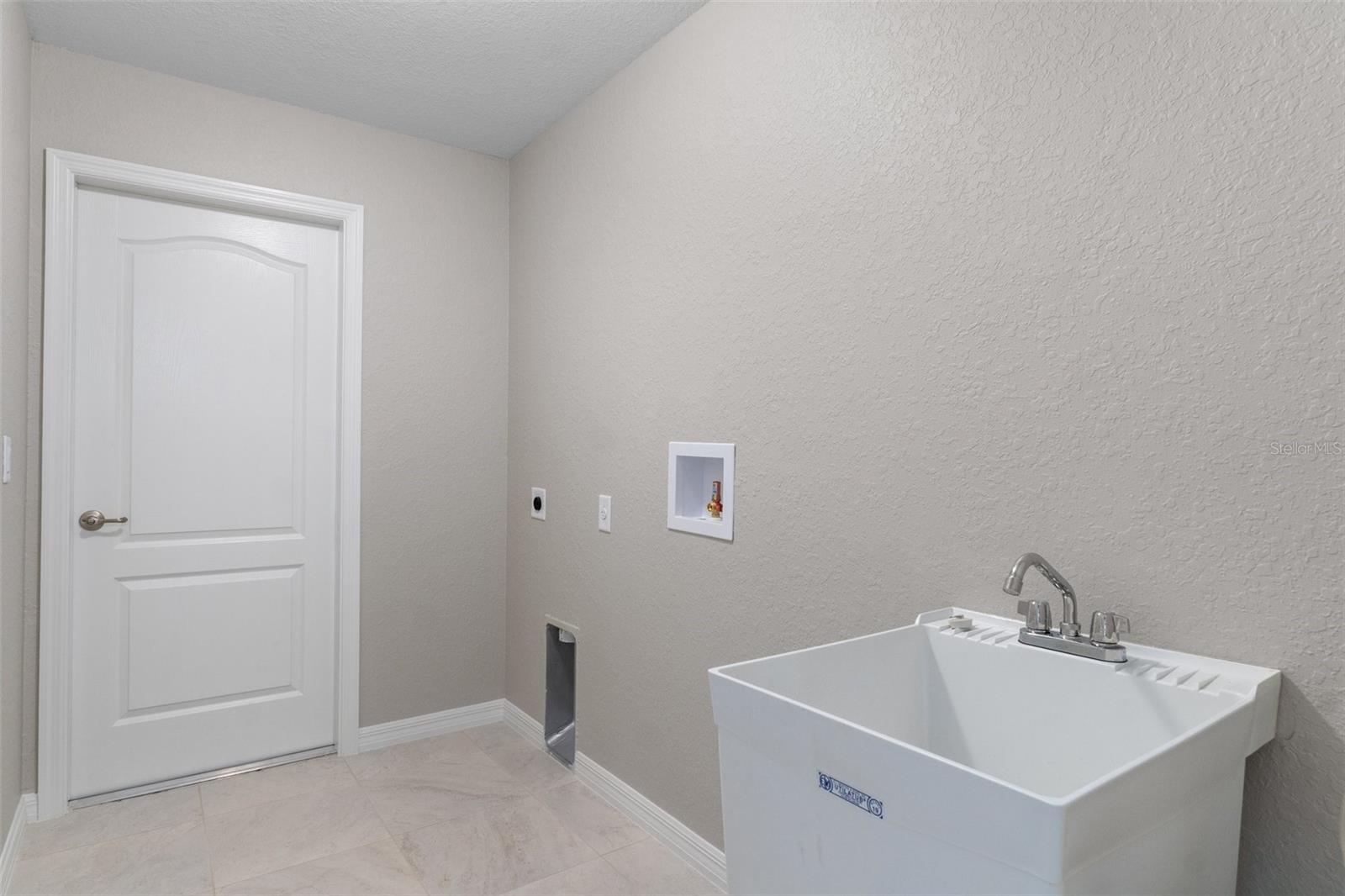 6846 N PAVILION LOOP, CITRUS SPRINGS, FL, 34433