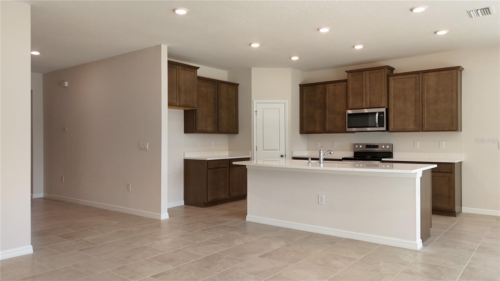 32632 OSPREY PEAK WAY, SAN ANTONIO, FL, 33576