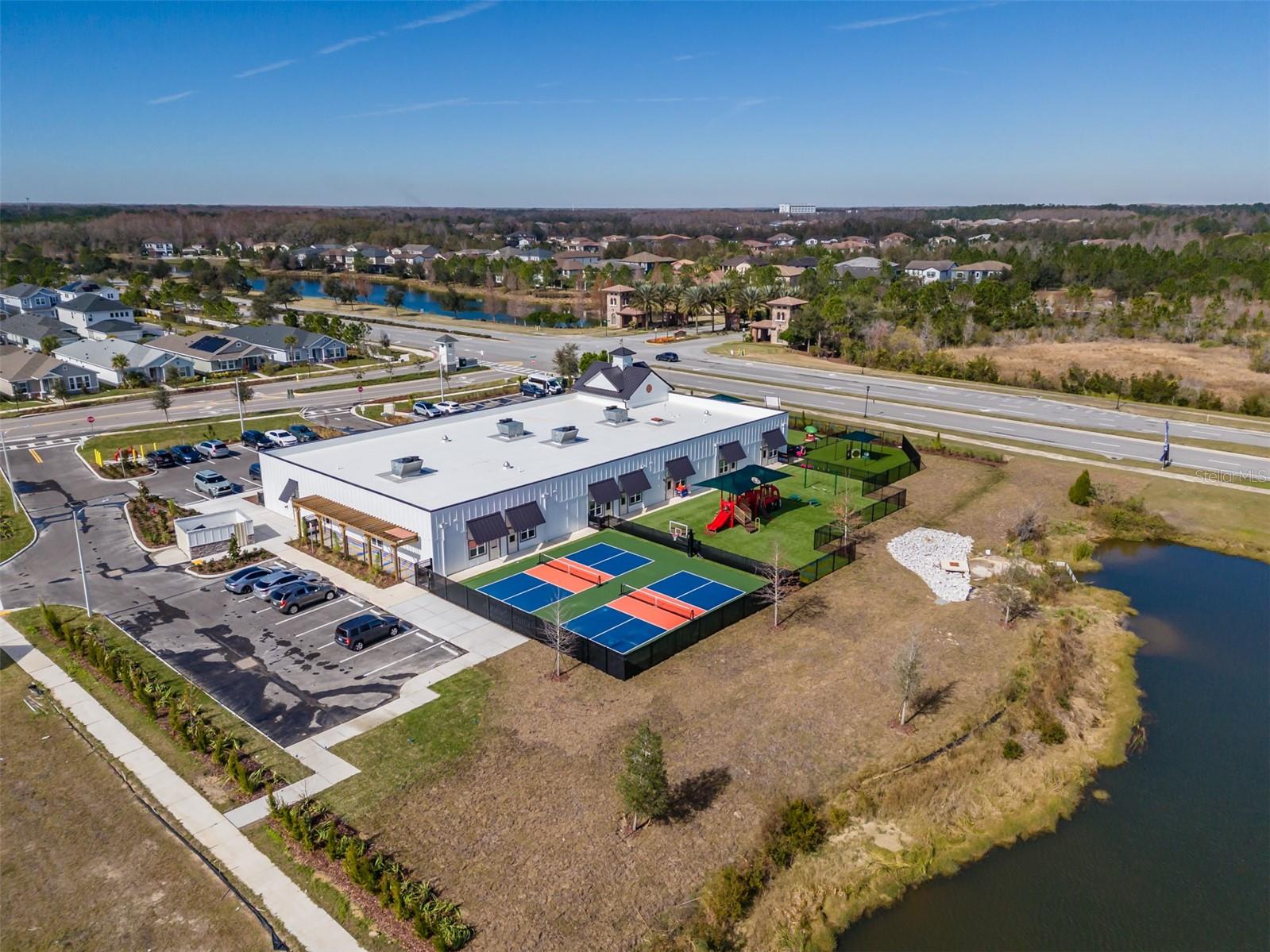 28818 ORANGE BERRY DR, WESLEY CHAPEL, FL, 33543