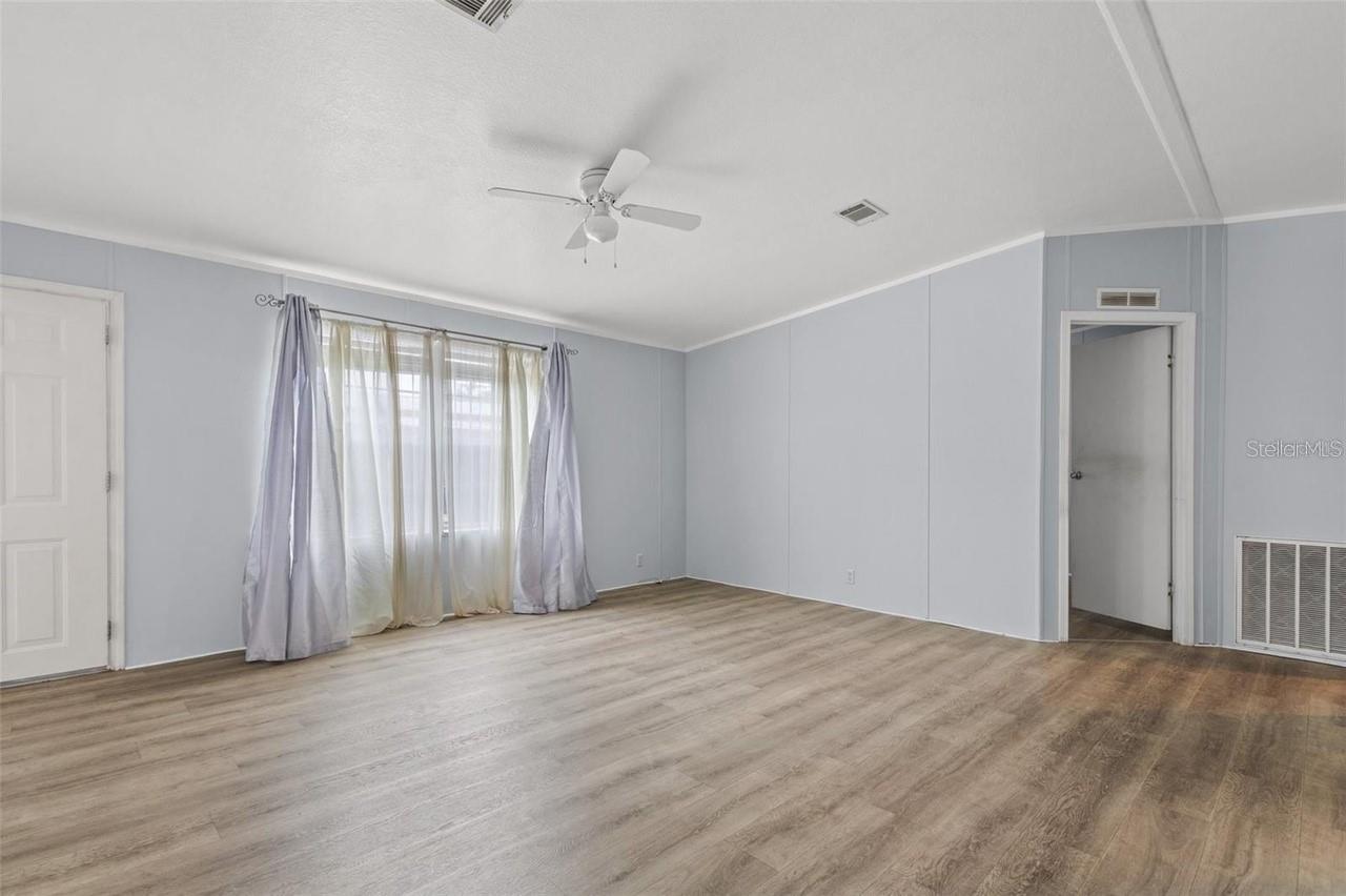 3105 BEAVER CREEK DR, WESLEY CHAPEL, FL, 33543