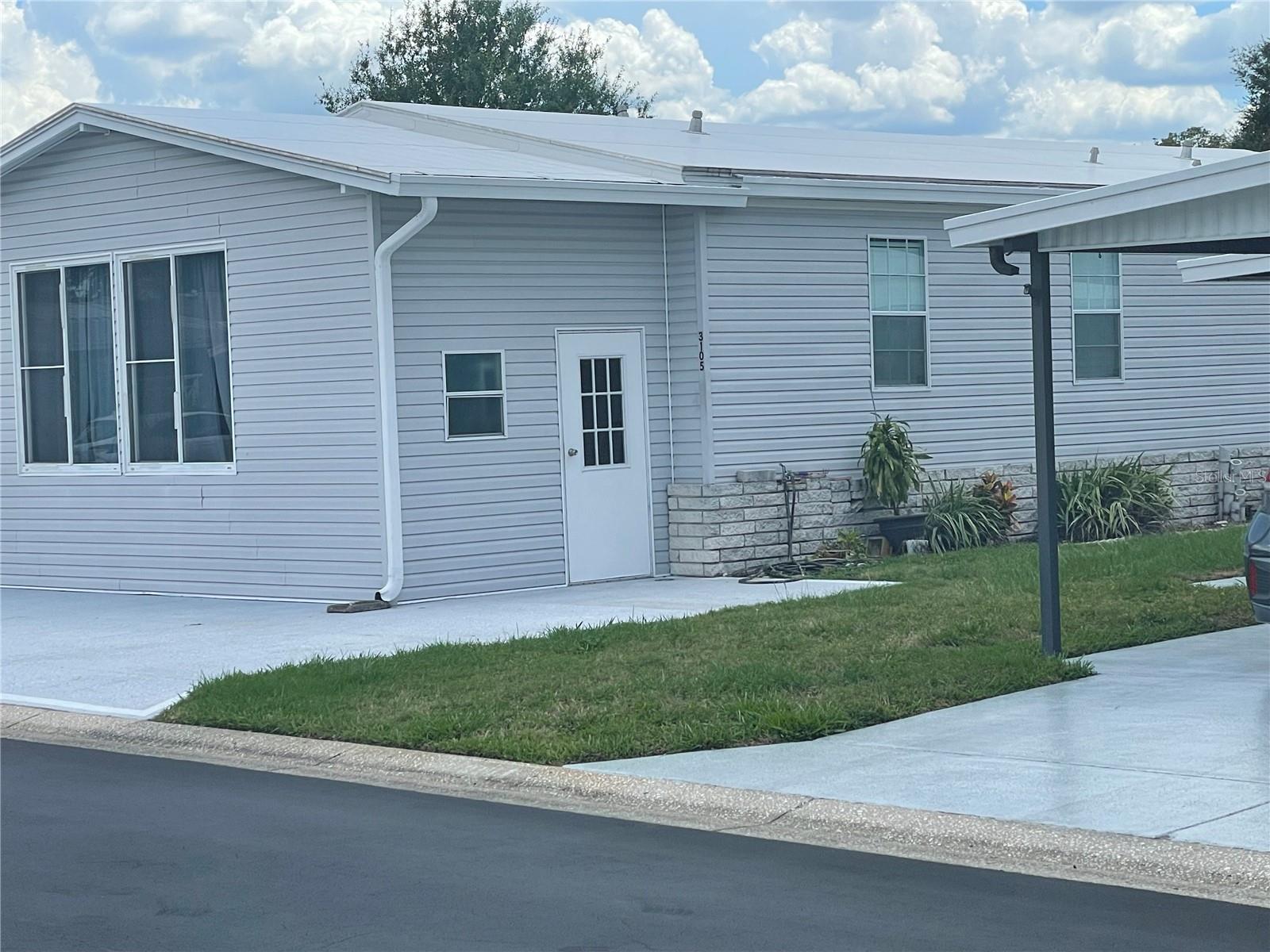 3105 BEAVER CREEK DR, WESLEY CHAPEL, FL, 33543