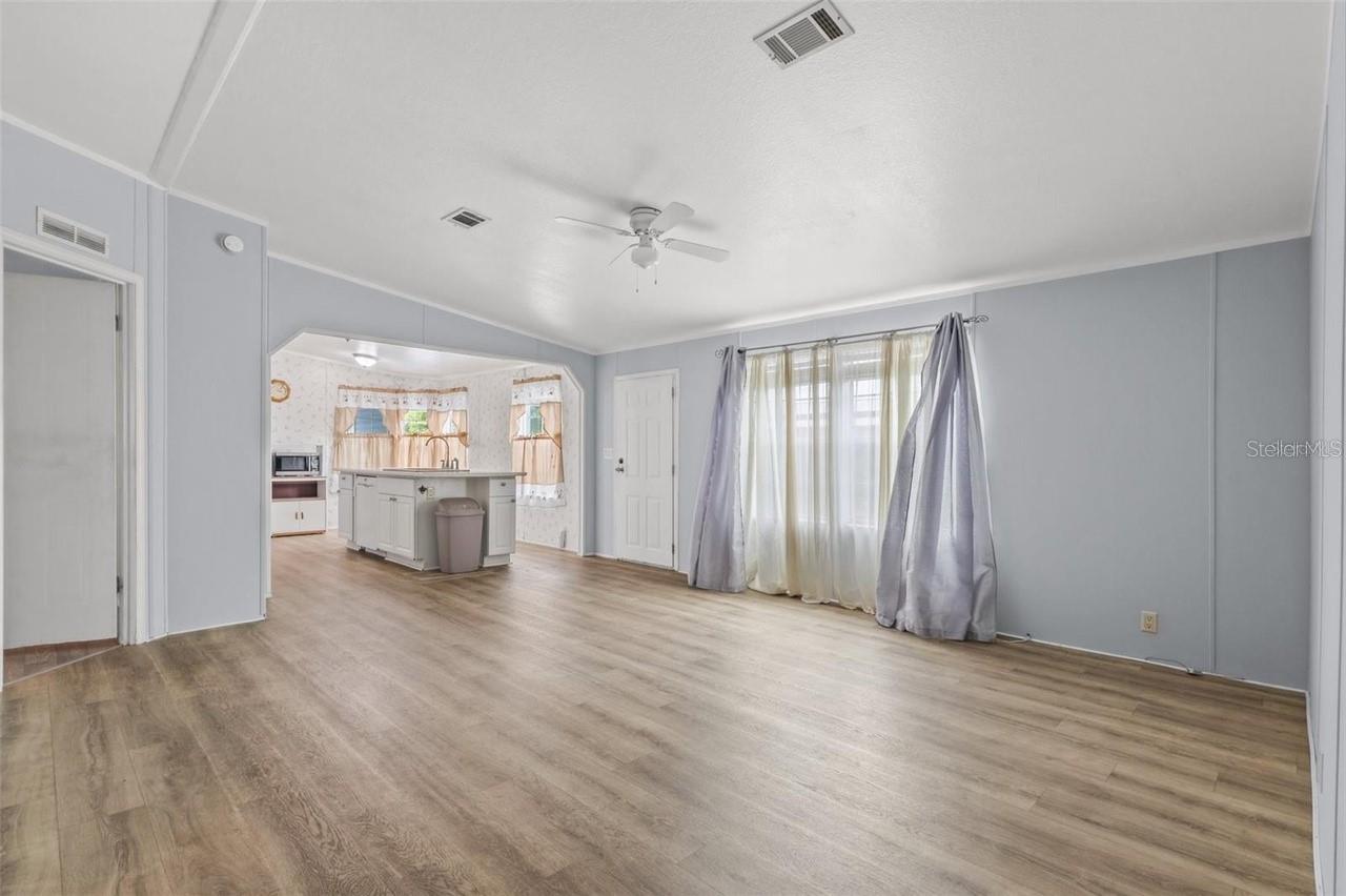3105 BEAVER CREEK DR, WESLEY CHAPEL, FL, 33543