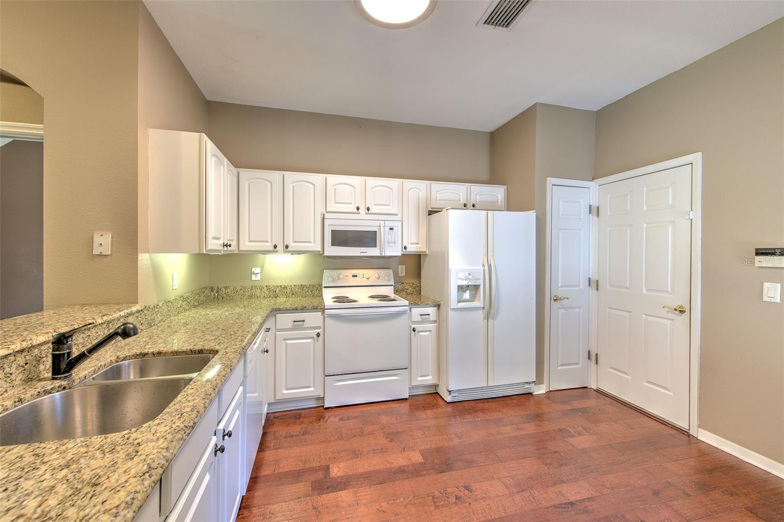 18827 DUQUESNE DR, TAMPA, FL, 33647
