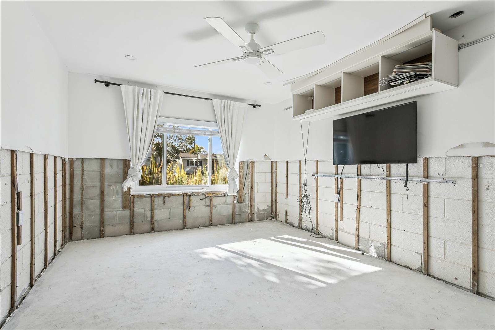 1865 NEBRASKA AVE NE, ST PETERSBURG, FL, 33703