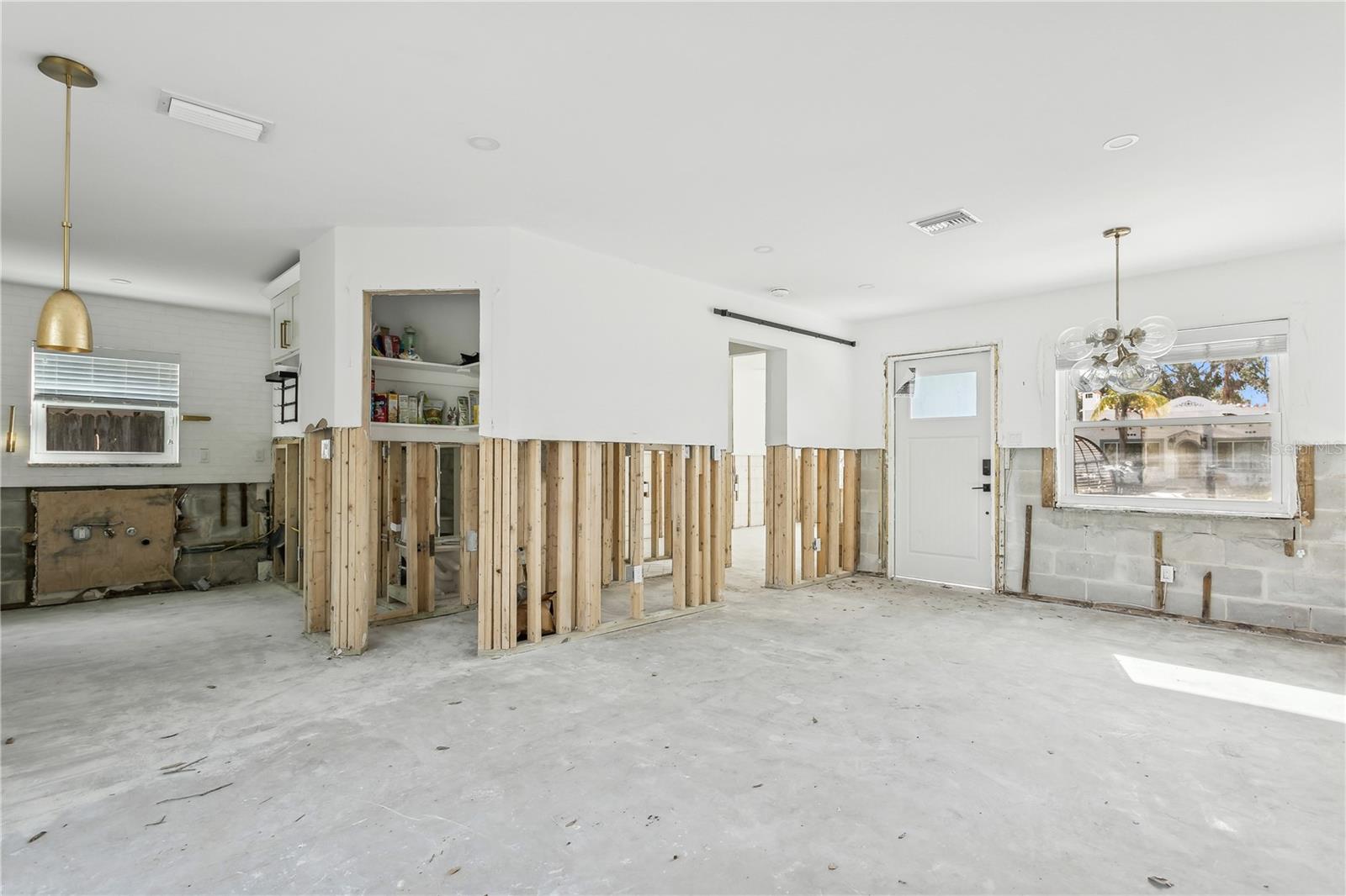 1865 NEBRASKA AVE NE, ST PETERSBURG, FL, 33703