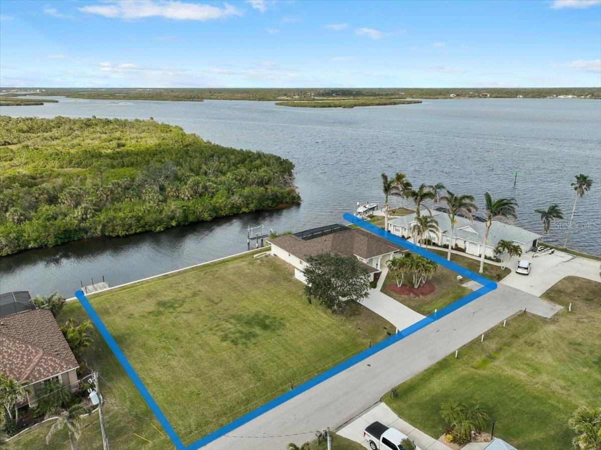 2295 CHILCOTE TER, PORT CHARLOTTE, FL, 33981