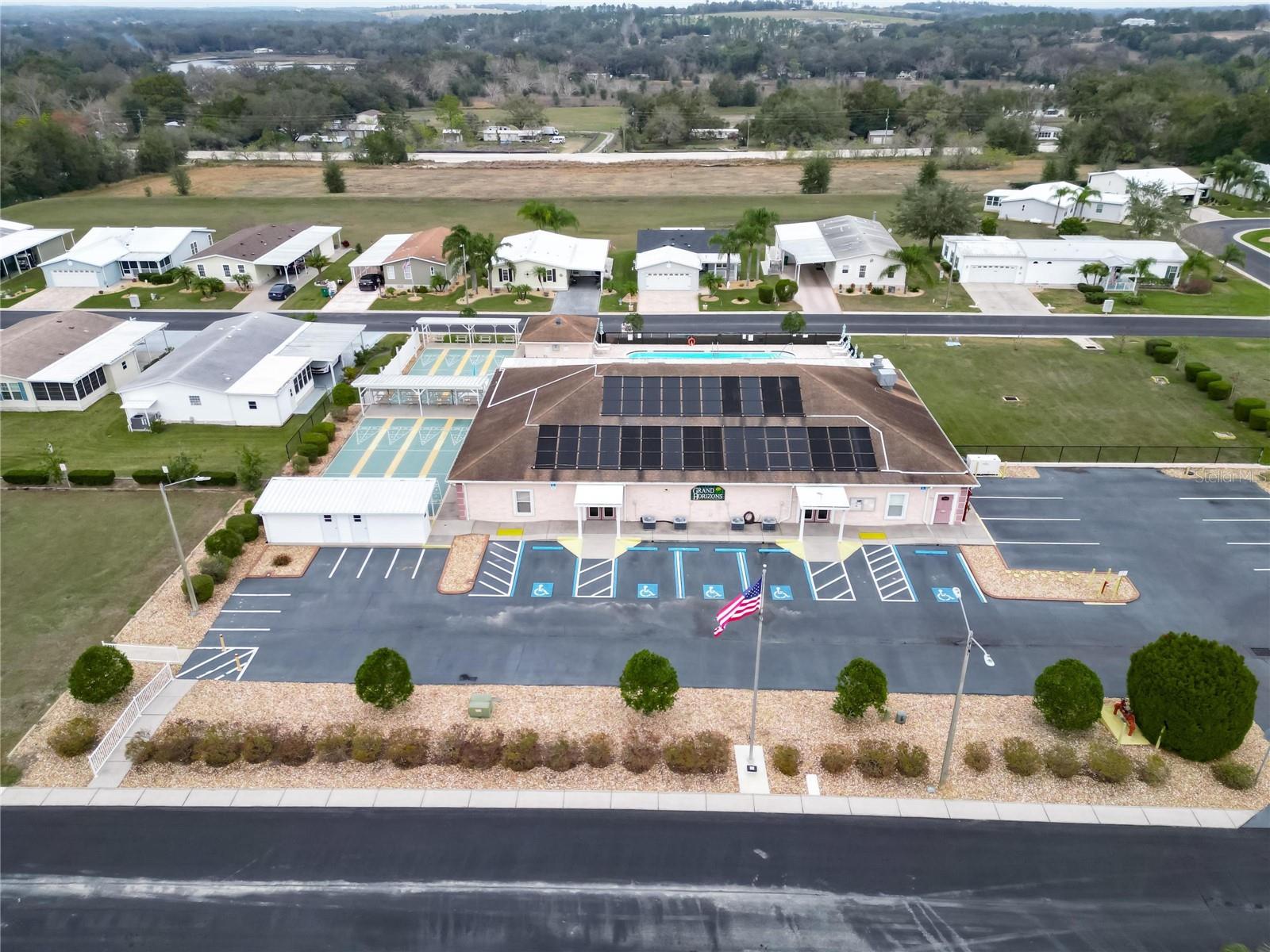 37622 NEW HORIZONS BLVD, ZEPHYRHILLS, FL, 33541