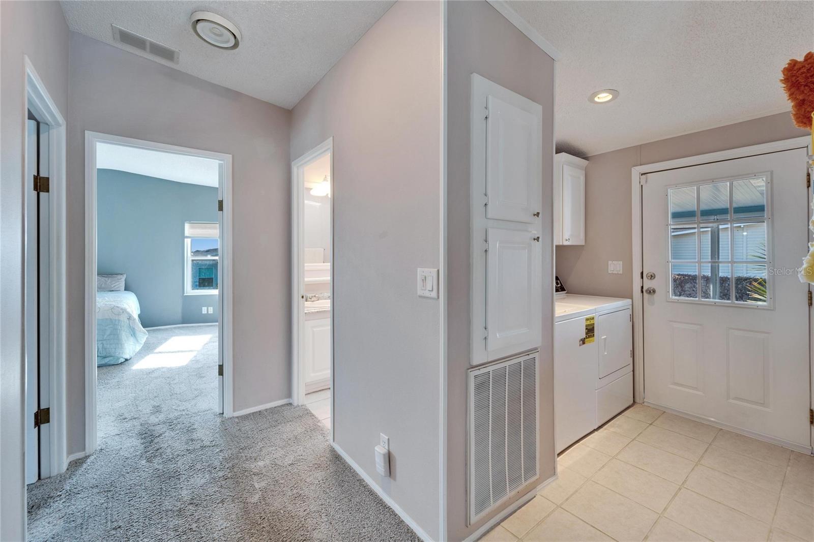 37622 NEW HORIZONS BLVD, ZEPHYRHILLS, FL, 33541