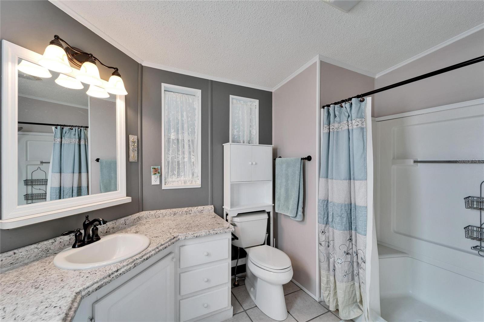 37622 NEW HORIZONS BLVD, ZEPHYRHILLS, FL, 33541