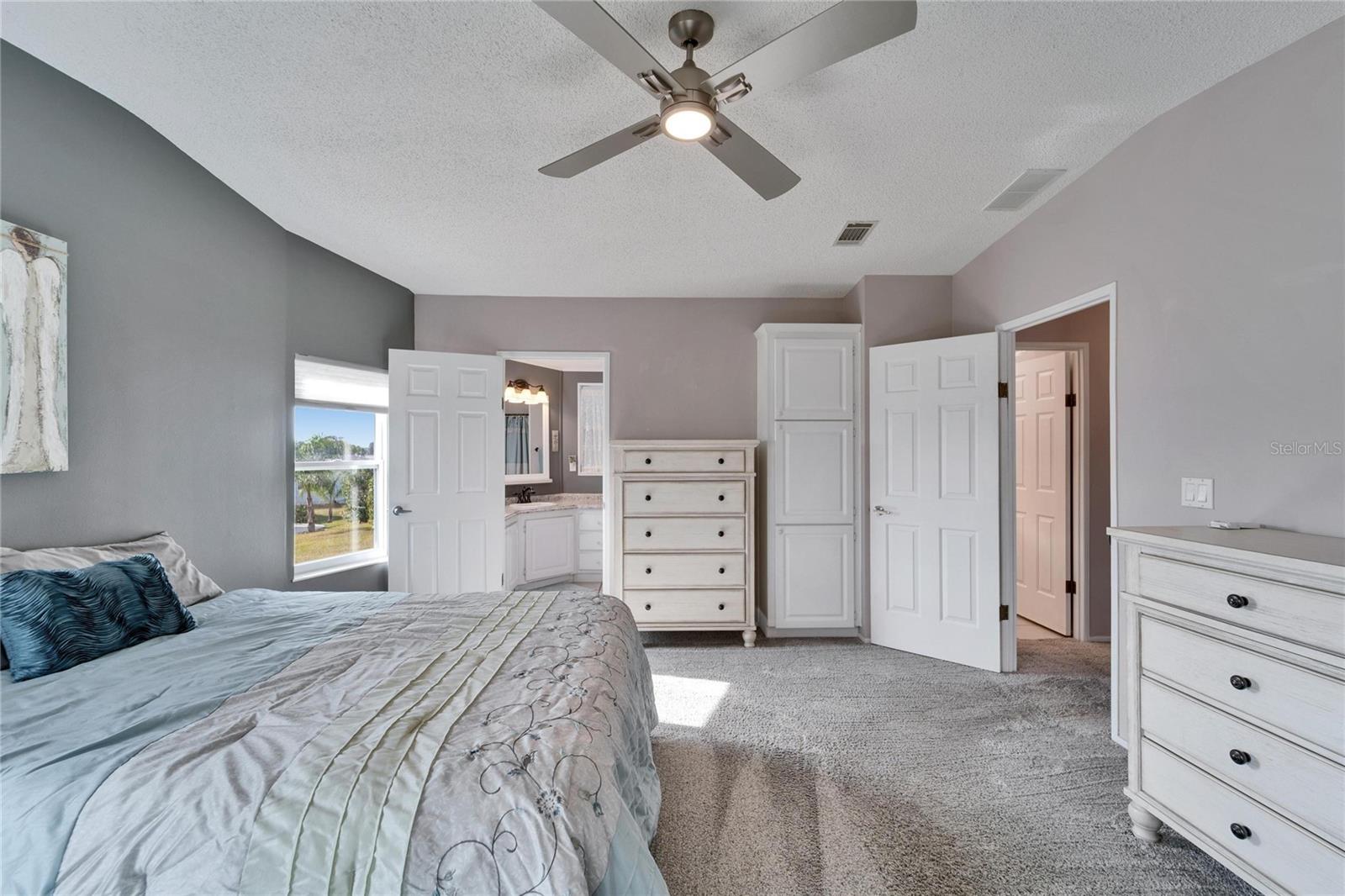 37622 NEW HORIZONS BLVD, ZEPHYRHILLS, FL, 33541