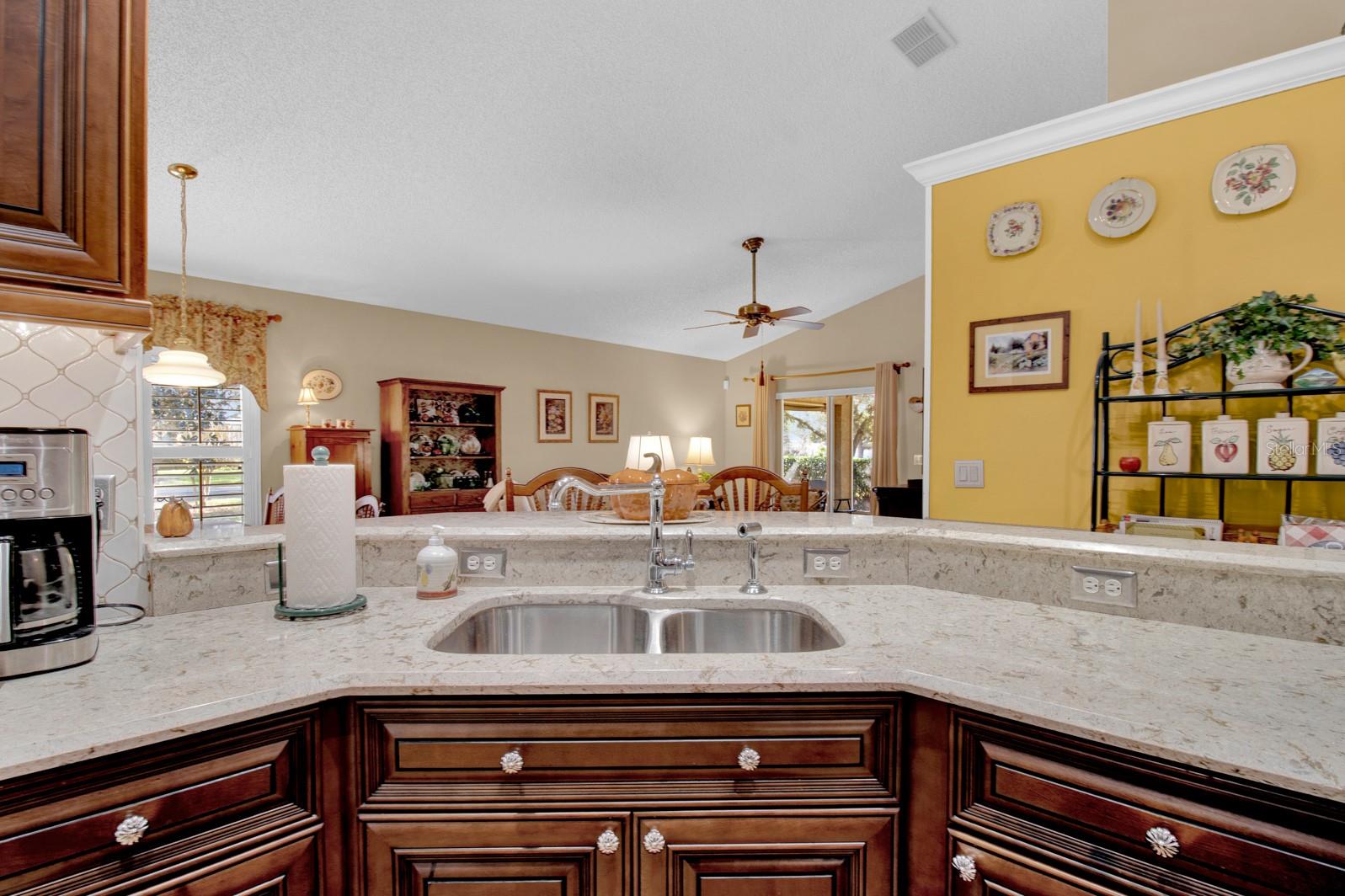 900 KHINGAN CT, APOPKA, FL, 32712