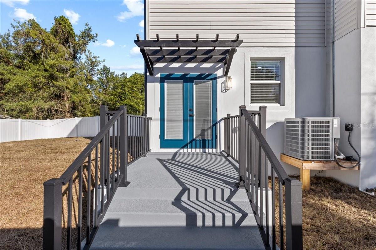 7321 MOUNT VERNON RD, TAMPA, FL, 33625
