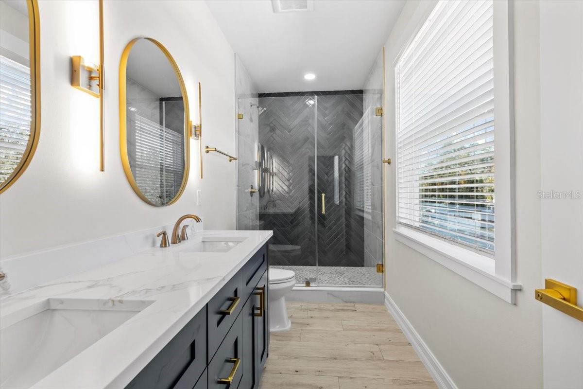 7321 MOUNT VERNON RD, TAMPA, FL, 33625
