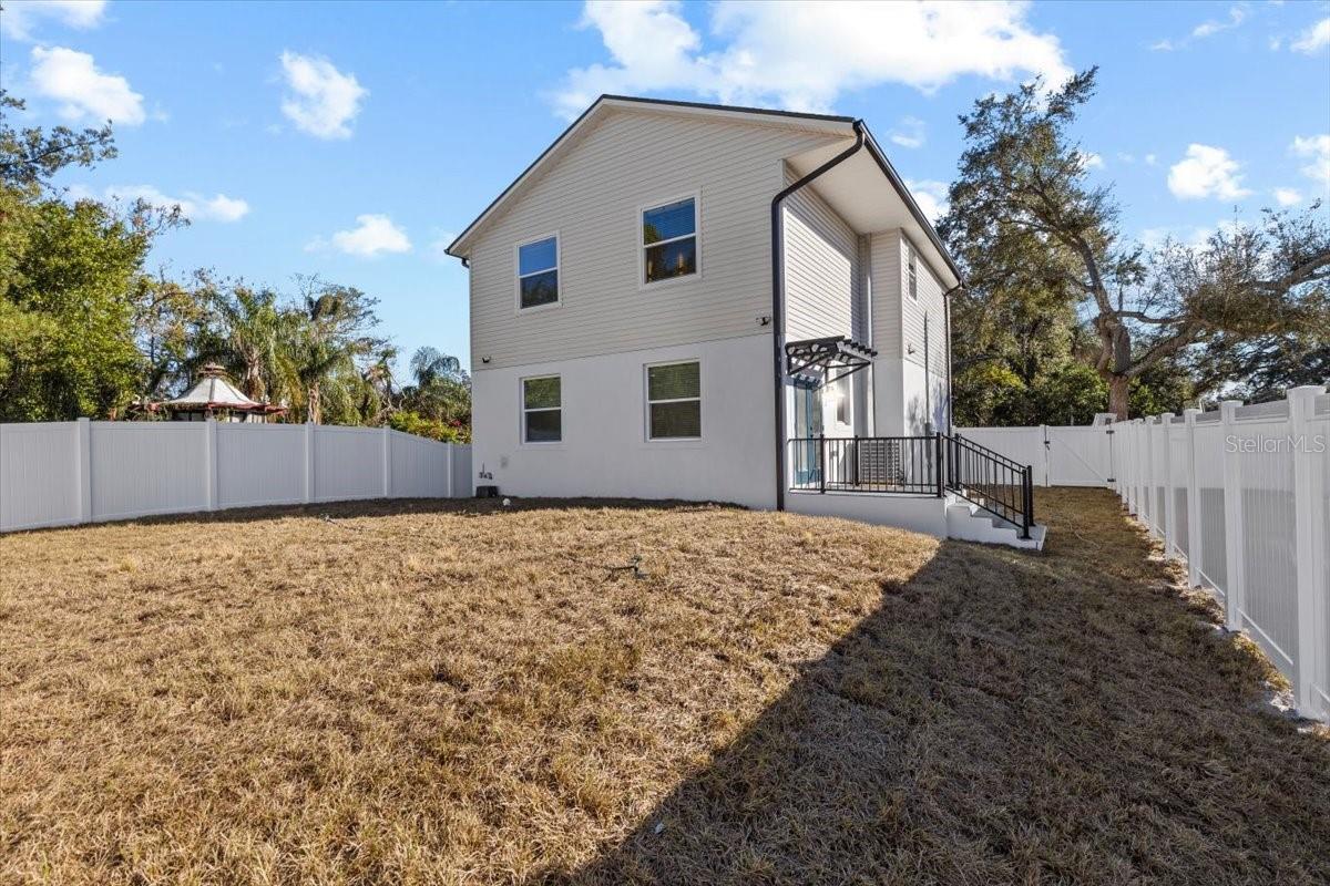 7321 MOUNT VERNON RD, TAMPA, FL, 33625