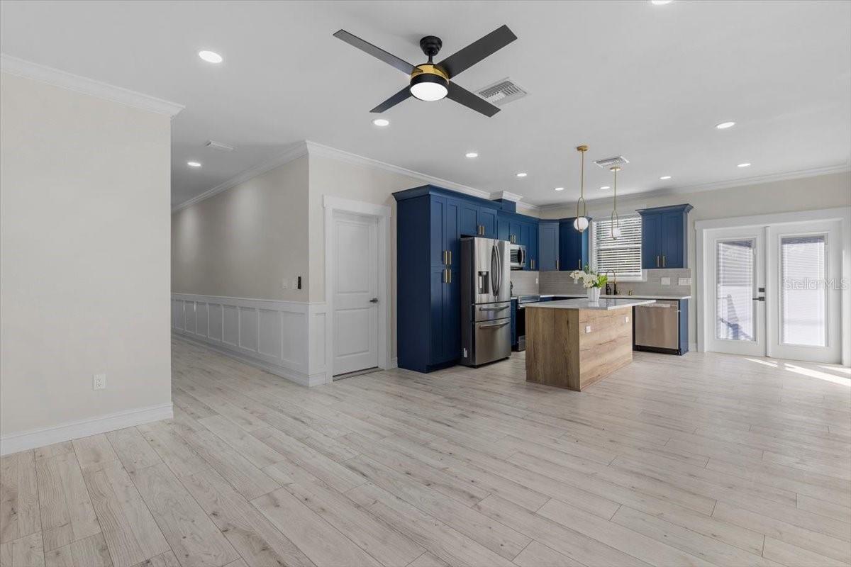 7321 MOUNT VERNON RD, TAMPA, FL, 33625