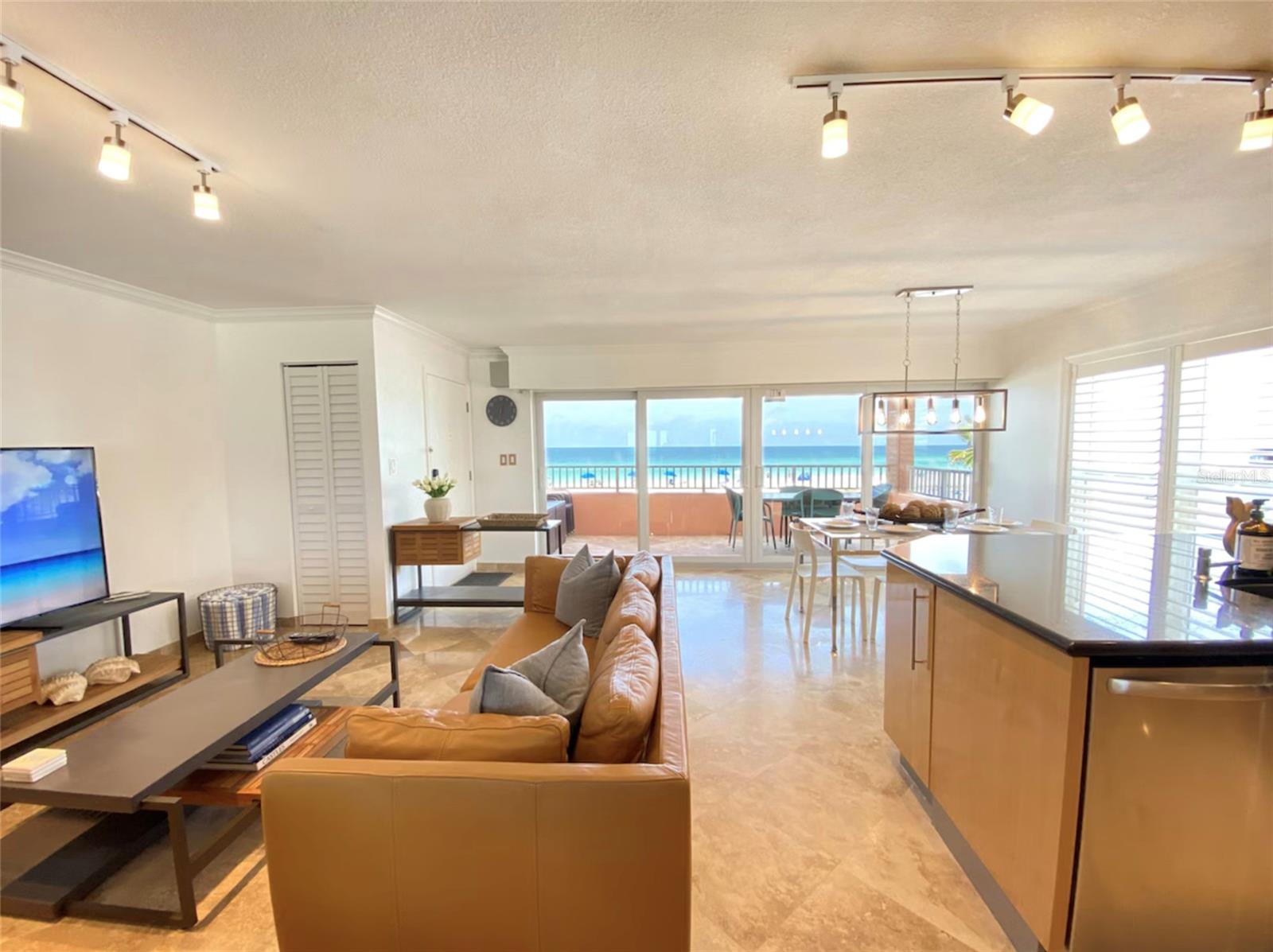 1906 GULF DR N #106, BRADENTON BEACH, FL, 34217