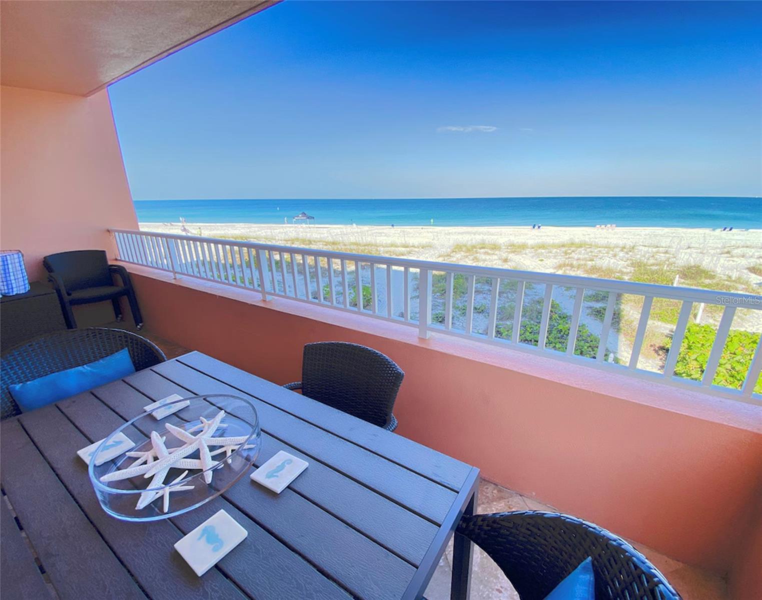 1906 GULF DR N #106, BRADENTON BEACH, FL, 34217