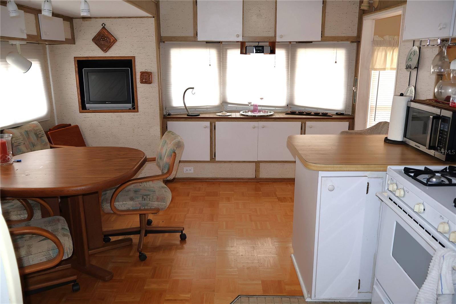 9000 US HWY 192 #327, CLERMONT, FL, 34714