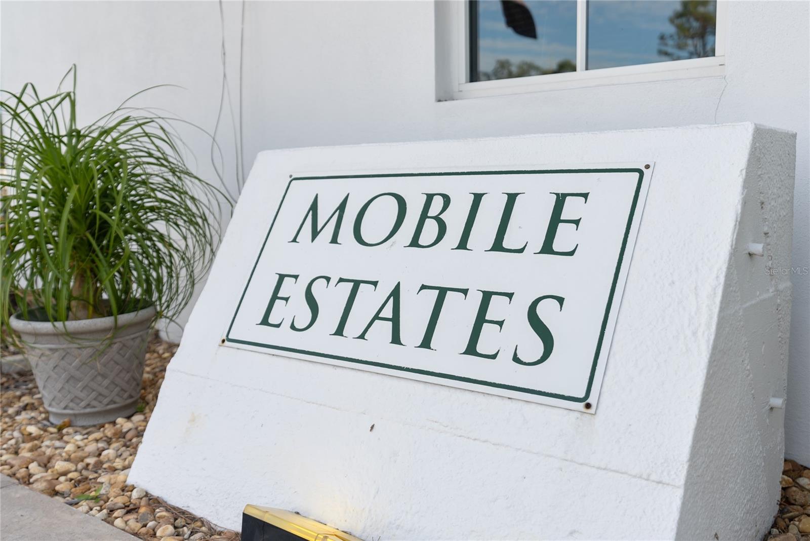 2119 TROTWOOD DR, SARASOTA, FL, 34231